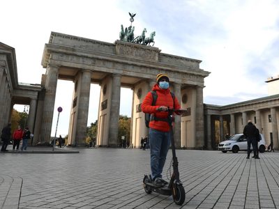 Merkel sobre la aceleración de los contagios: “Hay que reducir los contactos”