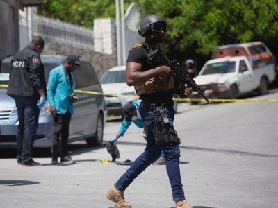 Policía mata a cuatro presuntos asesinos del presidente de Haití y detiene a dos