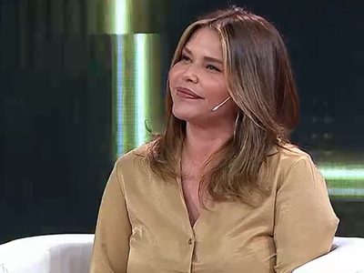 De moda entre las famosas: la planta gigante que Nazarena Vélez eligió para decorar su living