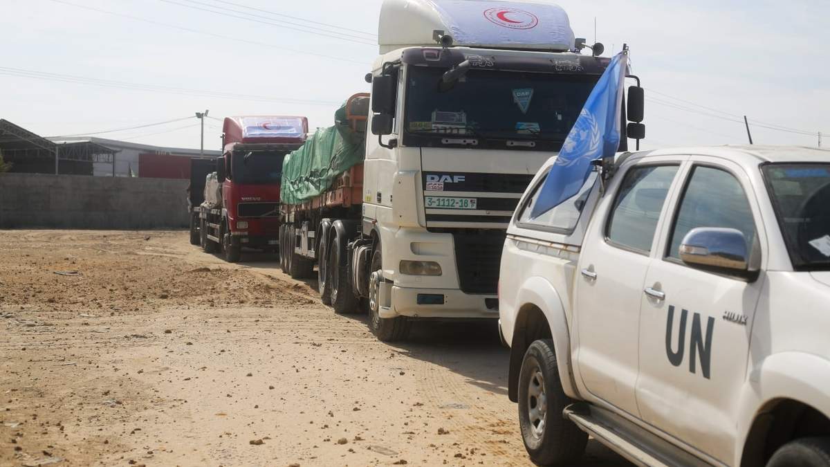 Camiones con ayuda humanitaria ingresan a la Franja de Gaza