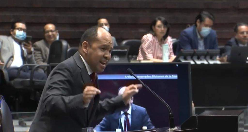 Manuel Alejandro Robles Gómez, en su intervención en tribuna
