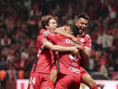 Toluca es finalista de la Liga MX tras vencer 4-1 a Tigres (Videos)