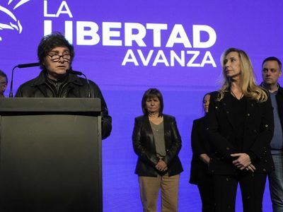 Milei reconoce la “clara derrota” de su partido en Buenos Aires pero niega cambios en sus políticas