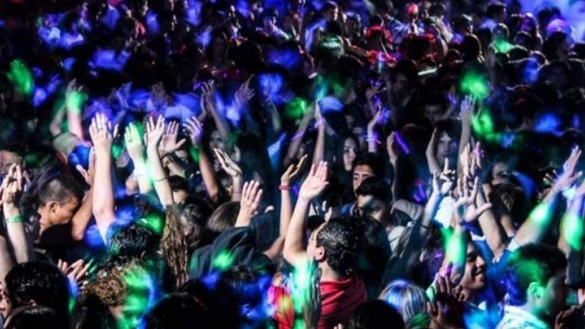 Fiestas. Fuente: (Twitter)