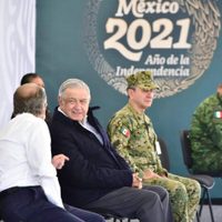 AMLO se reunió con funcionarios y empresarios de SLP y NL antes de anunciar que dio positivo