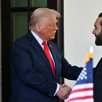 Donald Trump se reunió con Nayib Bukele y le agradeció por combatir el terrorismo