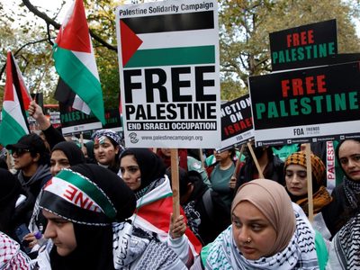 Miles de manifestantes propalestinos protestan en Europa previo a aniversario de ataque