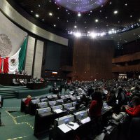 Diputados aprueban reforma para que la UIF pueda congelar cuentas