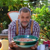 Sorpresiva ausencia: Christian Petersen no se presentó en el jurado y tuvo un reemplazo de lujo