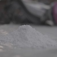 EU aplica sanciones a red china productora y exportadora de precursores químicos para fentanilo