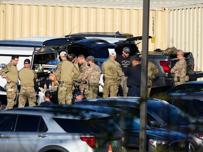 Hallan muerto al sospechoso de la masacre de Maine