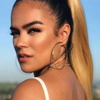 ¡Toda al aire! Karol G deja a sus fanáticos sin palabra alguna con esta postal. ¡Mirá!