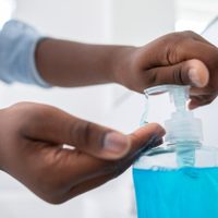 De la forma más fácil y sin gastar fortuna: así podés preparar jabón líquido en casa y con el olor más rico