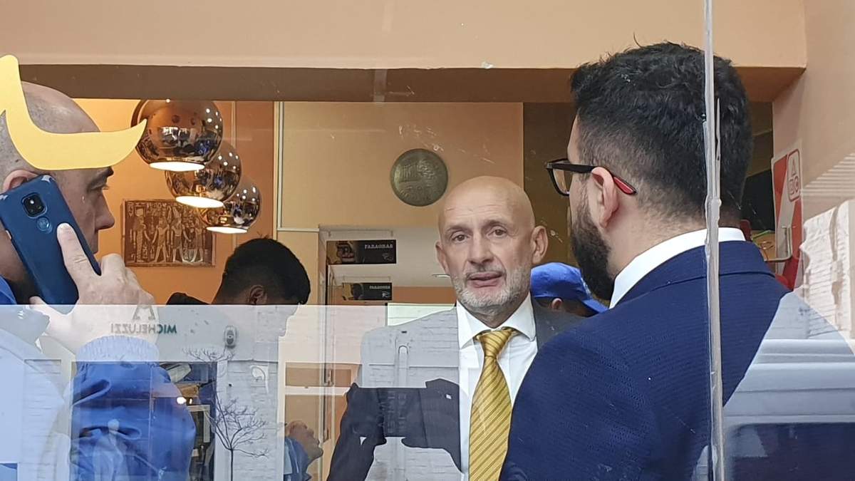 El fiscal Pablo Vinaroli está a cargo de la investigación por la estafa con planes sociales. Fuente: Javier Manzano.
