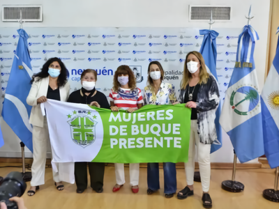 La Municipalidad de Neuquén homenajeó a 30 mujeres