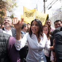 Arrecia pugna entre Barrales y Arriola por presunta posesión de edificio no declarado
