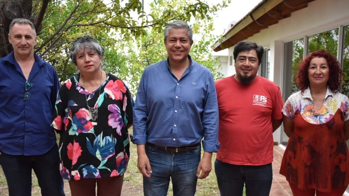 El Partido Socialista de Neuquén acompañará la candidatura de Rolando Figueroa. Fuente: (Twitter)