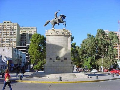 Detuvieron a un guardia de un banco por robar 40 mil pesos
