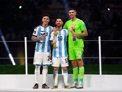 “Tres años de las tres estrellas”: Messi recordó el Mundial de Qatar 2022
