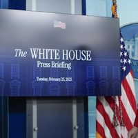 La Casa Blanca decidirá qué medios cubren a Trump