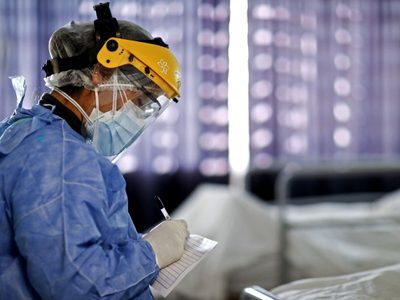Coronavirus: se duplicaron los decesos con respecto al jueves y se reportaron más de 3 mil casos