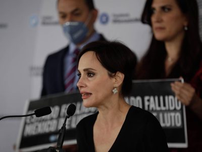 Lilly Téllez hace 50 preguntas sobre la captura de Caro Quintero y el desplome del helicóptero
