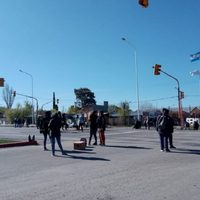 Municipales de Senillosa denuncian que no son escuchados y advierten que profundizarán las medidas