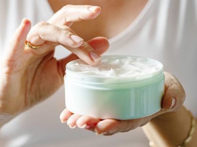 Alerta sanitaria: ANMAT retira del mercado varios cosméticos para el rostro