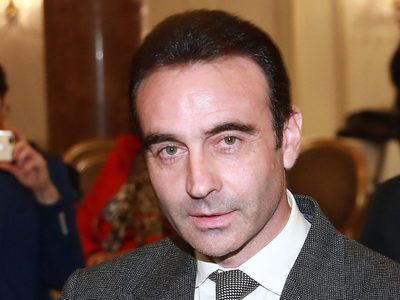 Una fecha importante: Enrique Ponce recibió el cariño de la mujer más especial de su vida y zanja to