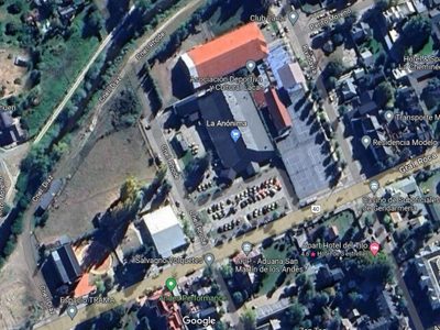 Hallaron una mujer sin vida en San Martín de los Andes, detrás de un súper