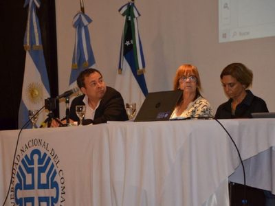 La Asamblea Universitaria convirtió a la UNCo en la primera Universidad Intercultural del país