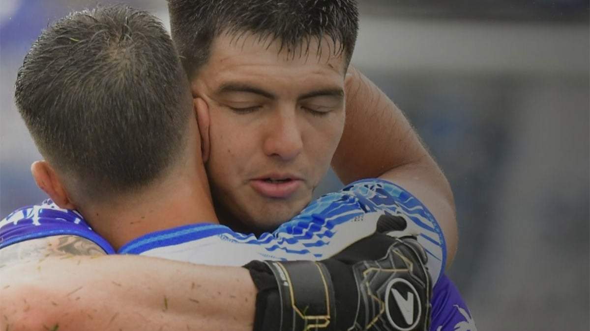 El arquero Joaquín Enrico metió un gol de arco a arco.