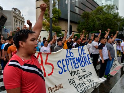 AMLO debe ordenar la entrega de la información que Sedena le negó al GIEI: familiares de los 43
