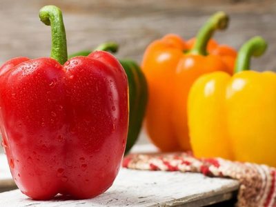 Morrones gratis todo el año: cómo cultivarlos en casa sin tener parque y sin maceta