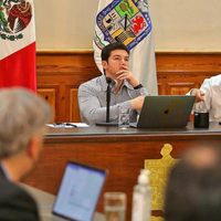 Para ahorrar agua, Samuel García pide dejar de bañarse con canciones de Julión Álvarez