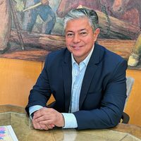 Figueroa se reunió con Caputo para gestionar el financiamiento de obras