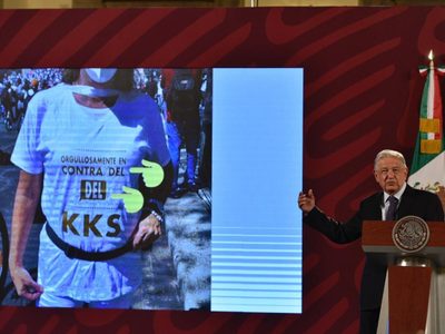 Actitud de opositores es kafkiana: quieren que me quede y no se participe en la consulta