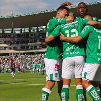 León golea al Atlas y Cruz Azul vence a los Pumas