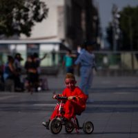 Lanzan plan para evitar que el crimen reclute a niños del Centro Histórico