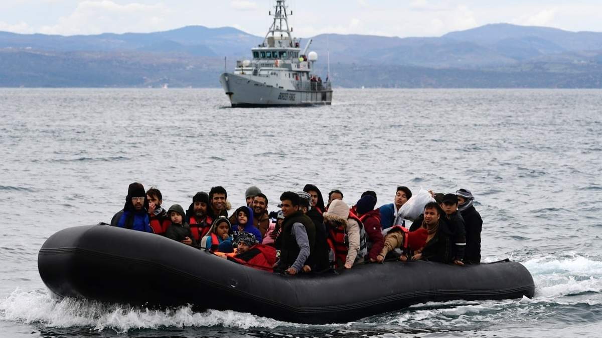 Migrantes turcos llegan a Grecia (Archivo)