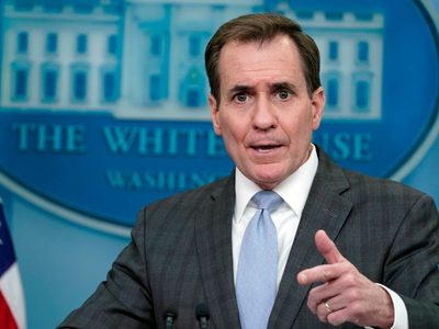 Estados Unidos derriba un objeto volador desconocido en costa de Alaska