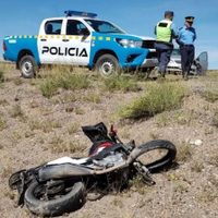 Choque fatal: un motociclista muerto y tres personas heridas
