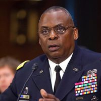Adelantan que Biden nominará al general Lloyd Austin como secretario de Defensa