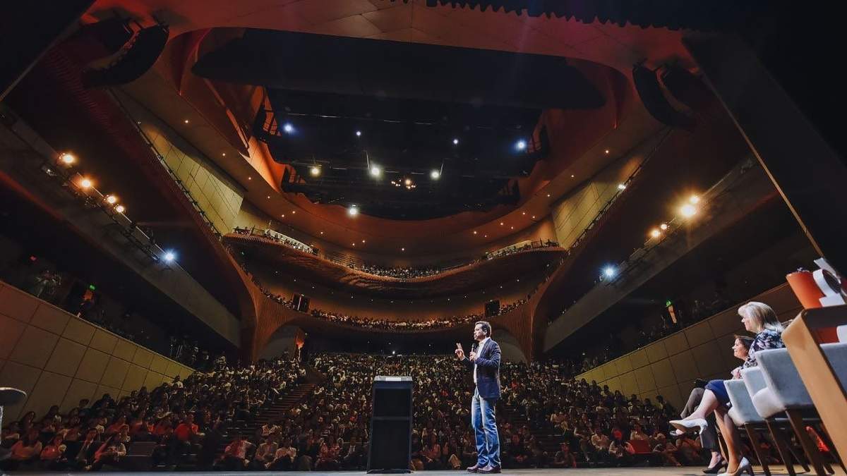 Jorge Álvarez Máynez en la Universidad Anáhuac