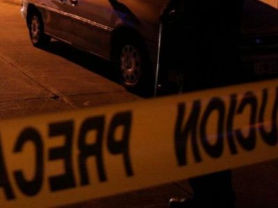 Asesinan a un hombre y su hija por oponerse a que les robaran su vehículo, en Guadalajara