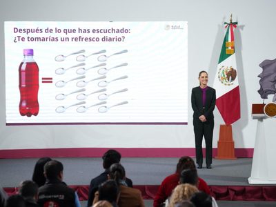Advierten sobre enfermedades causadas por el consumo de refrescos
