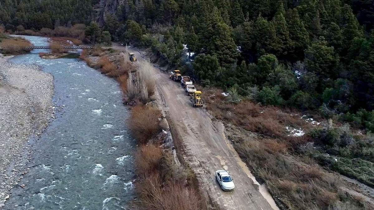 Obras en la ruta provincial 65 de Villa Traful. Fuente: (Twitter)