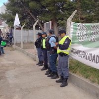 Protesta de ATE por aumento salarial y reclamos al Concejo Deliberante de Zapala