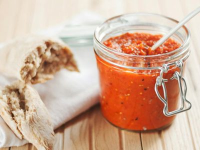 Aprovechá y guardá meses: así podés preparar un Chutney de tomates que levanta cualquier receta