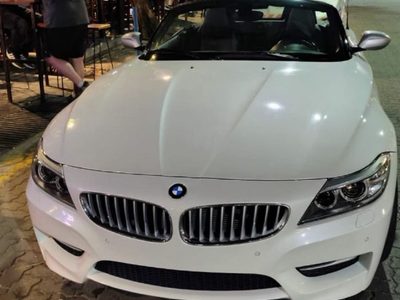 Cuánto cuesta el auto de lujo que conducía ebrio el concejal libertario